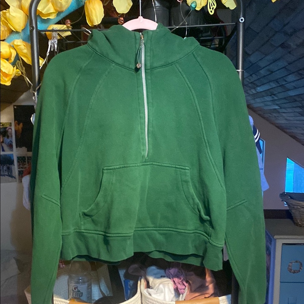 Green LULULEMON SCUBA